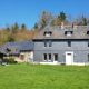 Large 5 bedroom house with a separate little house, outbuildings and about 8 hectares of land