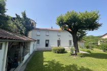 Thumbnail for the listing's main image