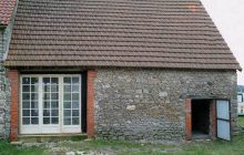Small barn to renovate for sale in Dordogne