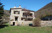 Large 3 Bedroom Village House With Grounds And Swimming Pool