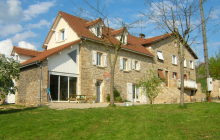 Manor estate with gites, dwelling, chambres d'hôtes