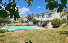 Detached house with swimming pool and lovely views