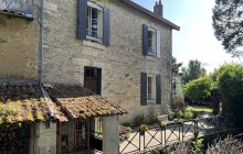 Spacious 5 bed house in St Jean d’Angely 17400