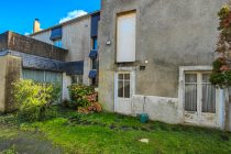 Thumbnail for the listing's main image