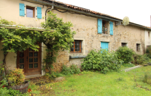 Beautiful character house with 5 bedrooms located in the Charente
