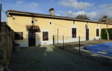 Large stone house with outbuildings and swimming pool Ref 4952