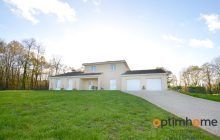 Beautiful modern family home with 4 bedrooms and spacious garden