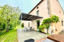 Thumbnail for the listing's main image