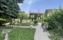 Beautiful townhouse in the market town of Civray