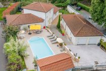 Thumbnail for the listing's main image