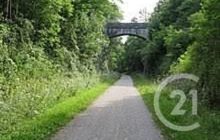 Plot of land and garage for sale in the beautiful town of Laroque Dolmes, Midi Pyrenees, France.