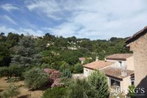 Thumbnail for the listing's main image