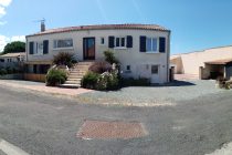 Thumbnail for the listing's main image