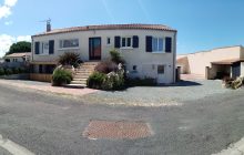 jolie maison composée de 2 appartements