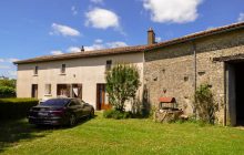 Traditional stone property with adjoining barn + garden - 79190 Sauze Vausais REF 5163