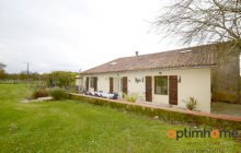 Great converted barn with 4.5HA of land near the charming town of Charroux
