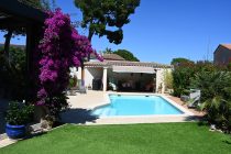 Thumbnail for the listing's main image