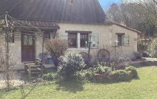 Pretty Artisan built périgourdine style house