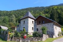 Thumbnail for the listing's main image