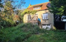 Charming Country Home with Extra House, Garden & Tennis Court – Near Merdrignac