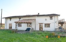 Charming Renovated Farmhouse with Gîte, Pool, and Stunning Grounds in Mauprevoir, Vienne, France.