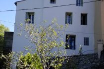 Thumbnail for the listing's main image