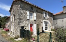 Pretty 3 Bedroom House with Courtyard And Extra Land Close By R7311