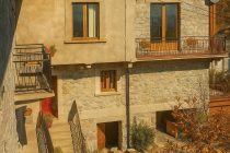 Thumbnail for the listing's main image