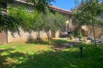 Thumbnail for the listing's main image