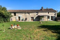 Thumbnail for the listing's main image