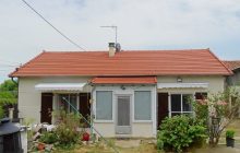 Beautifully Maintained Stone Bungalow with Spacious Garden and Outbuildings R7401