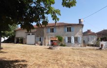 Pretty Character Stone Property With Views 5 Minutes From Champagne-Mouton R7327