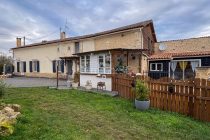 Thumbnail for the listing's main image