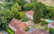 Historic Estate with 2 Large Houses, Pool and nearly 3Ha of land not far from Bergerac