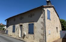 3 Bedroom Character House Between Nanteuil-En-Vallée and Verteuil-Sur-Charente R7209