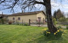 2 Bedroom Stone Property in a Peaceful Location R7447