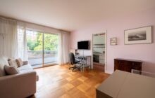 Big Studio With Sundeck for Sale by Owner In Paris 15th Arr