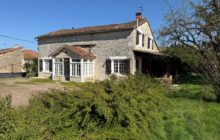 Exclusive – 3-Bedroom Property on 2,135 m² Near Civray 86400 R7448