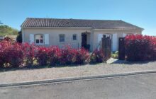 Spacious, bright modern bungalow