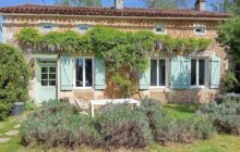 Picturesque Charentaise Farmhouse with Gîte, Pool, Barn and Renovation Potential in Peaceful Hamlet R7478
