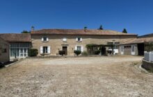 Impressive 9 Bedroomed Stone Property With A Pool And Gite R7487