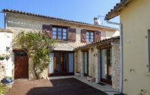 Super stone property, heated swimming pool + pretty garden
