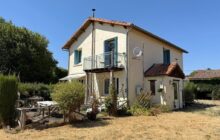 Peaceful Country Home with 4 Bedrooms, Views, Barn & Pool