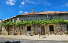 Charming Country House Situated in a Very Quiet Hamlet R7515
