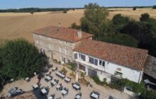 Character Home with Guest Suites and Commercial Possibilities On One Acre R7419