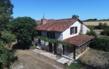 Quiet Country House with 3 Bedrooms and Land R7563
