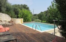 Between Avignon and Uzes