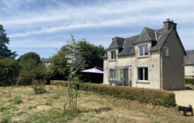 Detached house located in a peaceful and typical Breton village