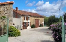 Detached Stone Property With Beautiful Views R7587