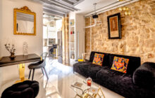 High End Renovated Souplex Apartment Near Place de la Bastille